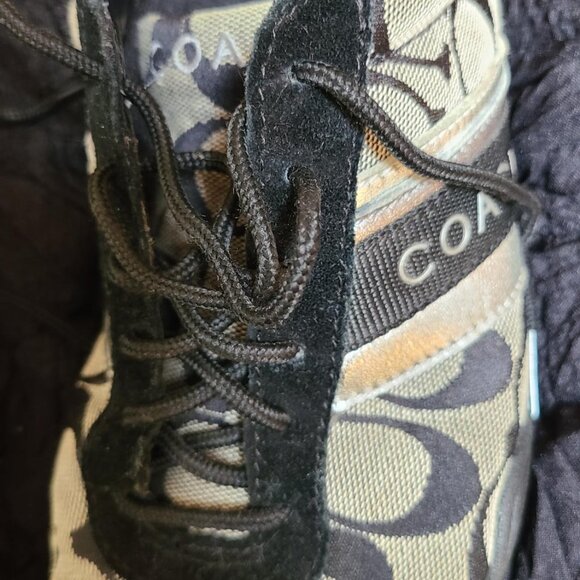 Coach Women's Sz 8 classic black, tan, silver sneakers ... worn once - Picture 7 of 7